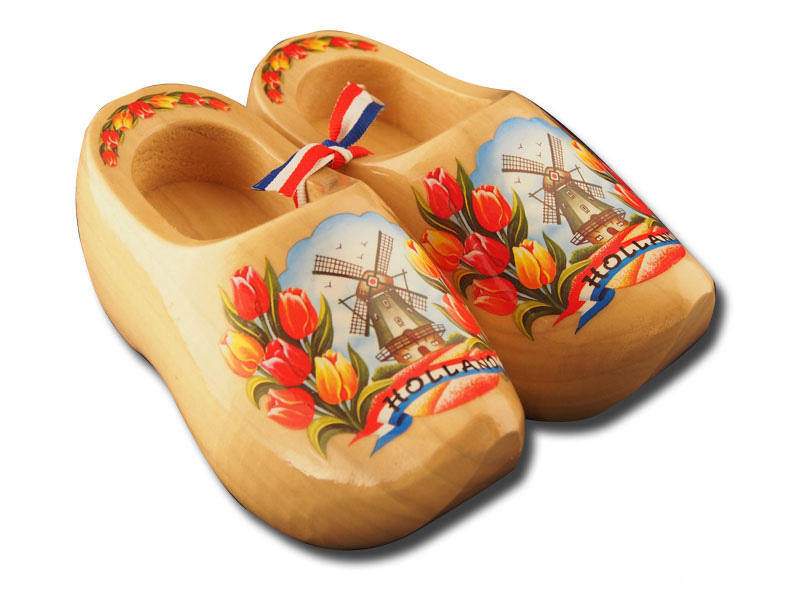 types of wooden shoes